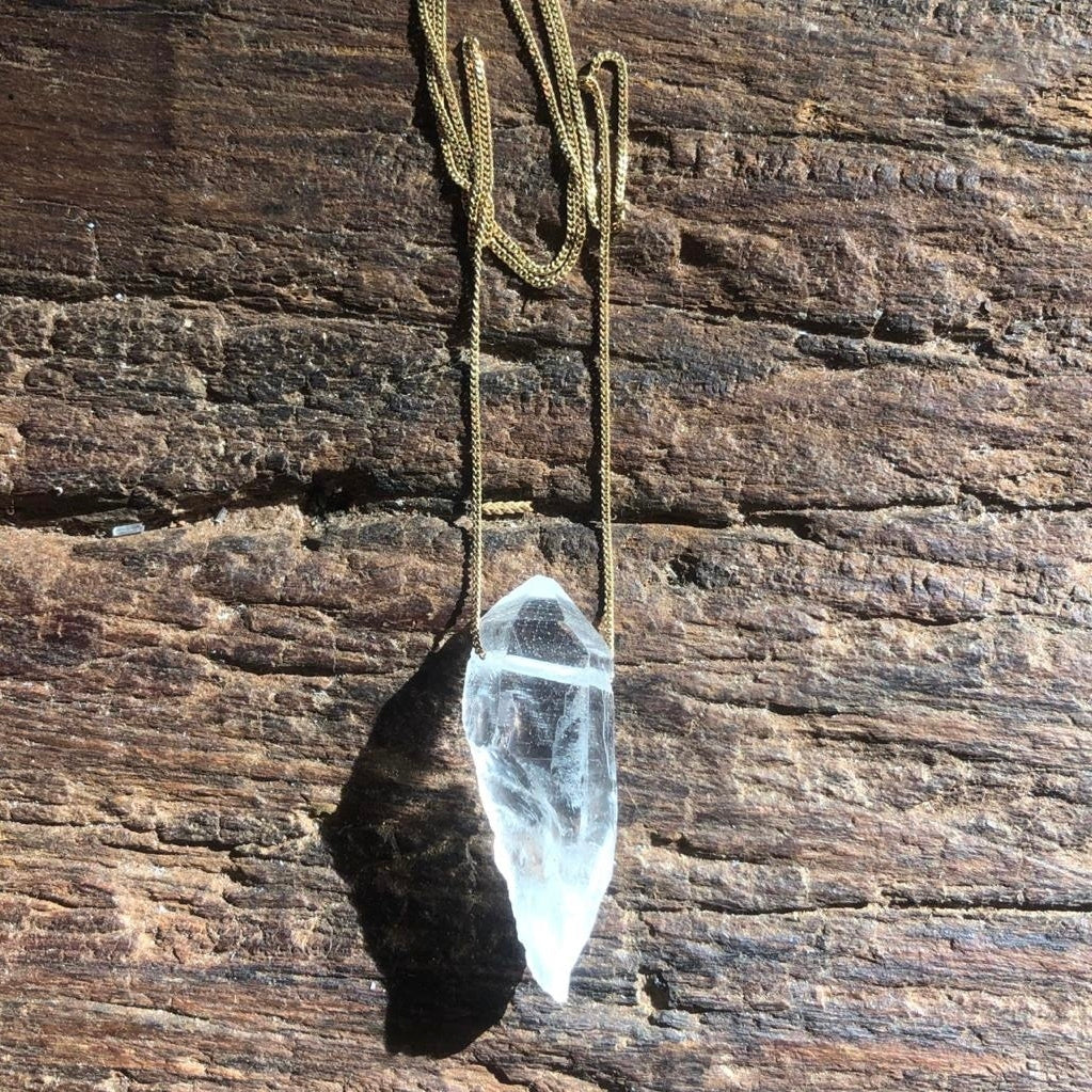 Ponta de Cristal - colar longo 70 cm (ouro 18k)