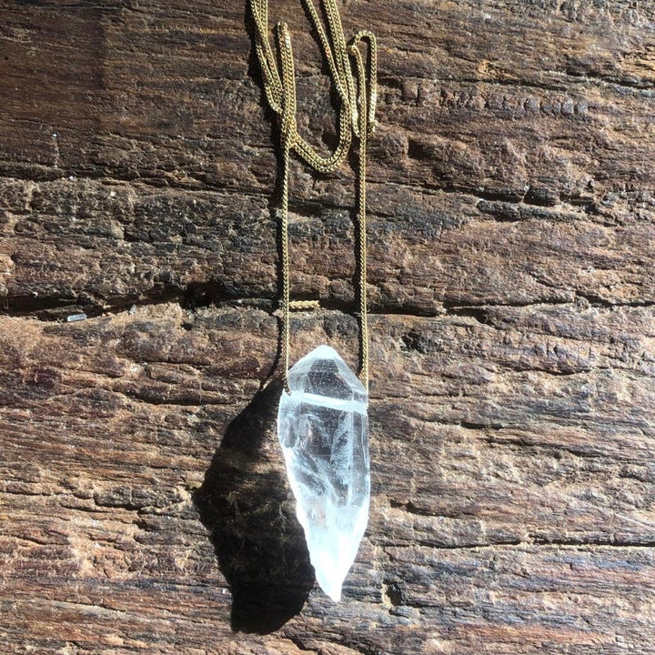 Ponta de Cristal - colar longo 70 cm (ouro 18k)
