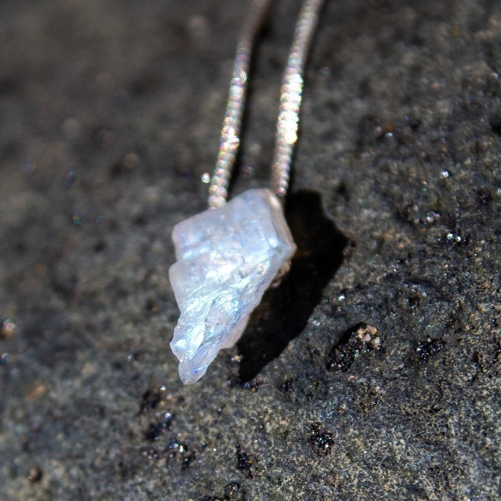 Pedra da Lua - colar curto 35 cm (prata 925)