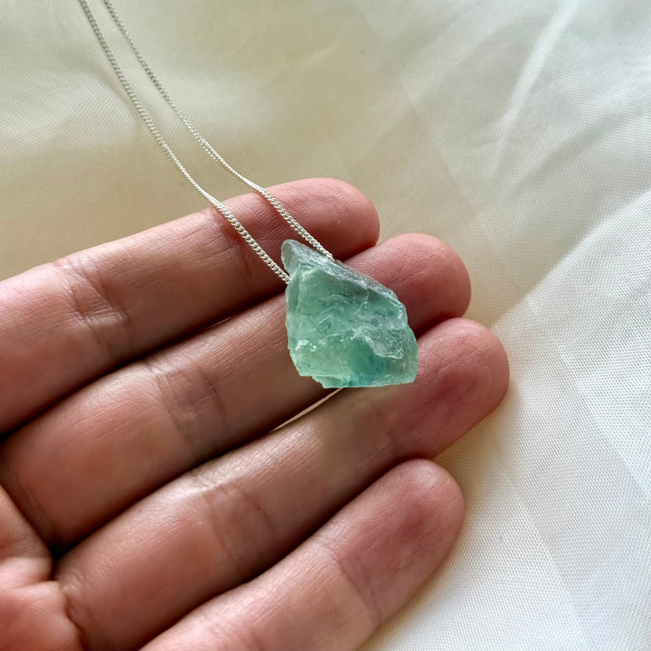 Fluorita Verde - colar curto 50 cm (prata 925)