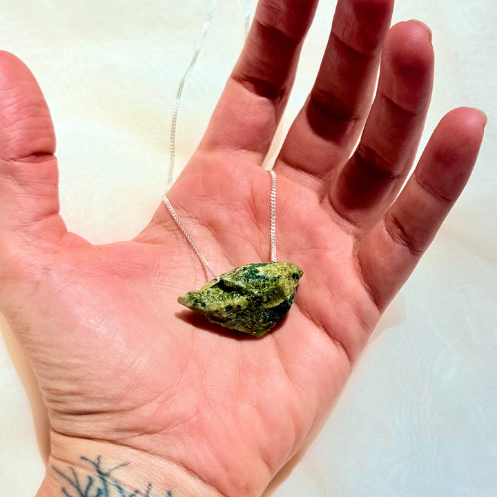 Nefrita - colar 50 cm (prata 925)