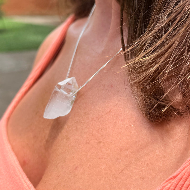 Ponta de Cristal grande - colar curto 50 cm (prata 925)