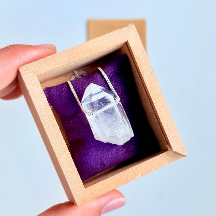 Ponta de Cristal grande - colar curto 50 cm (prata 925)