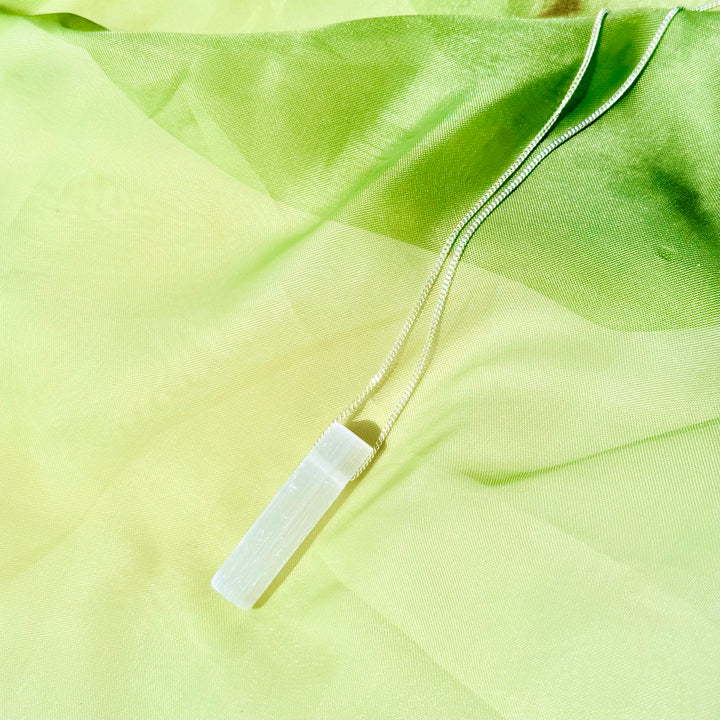 Selenita - colar curto 50 cm (prata 925)