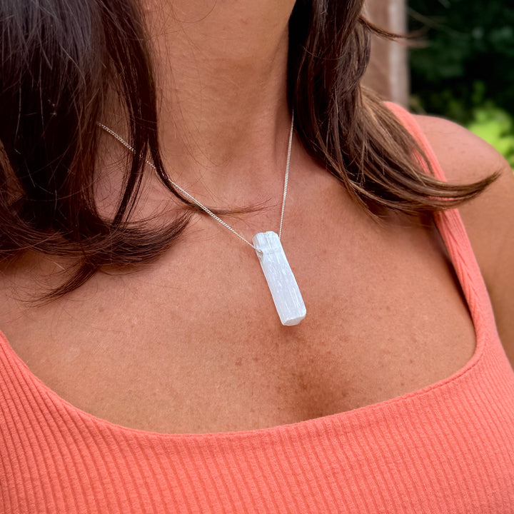 Selenita - colar curto 50 cm (prata 925)