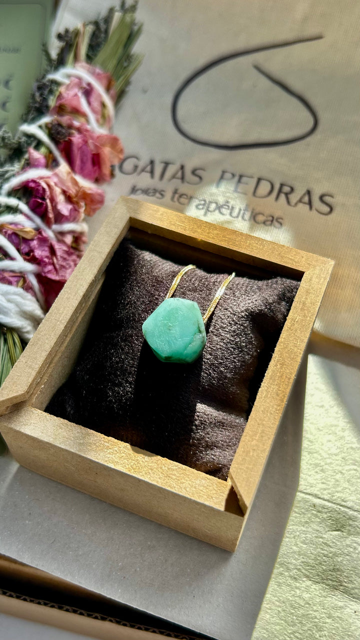 Esmeralda - colar curto 40 cm (ouro 18k)
