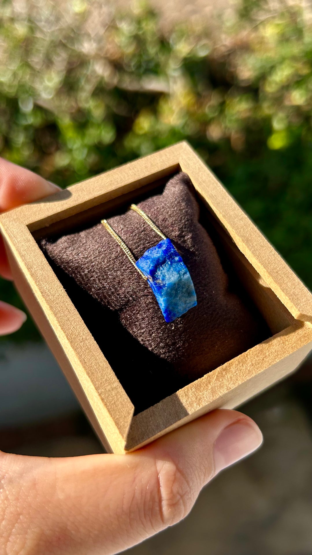 Lápis Lazuli - colar curto 40 cm (ouro 18k)