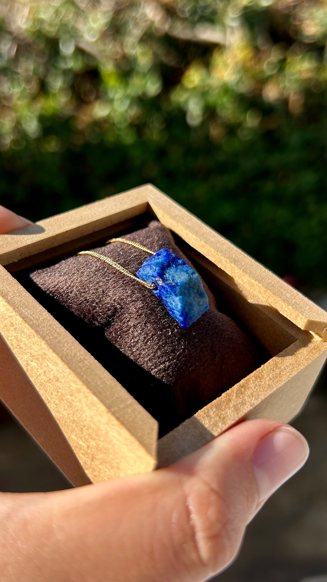 Lápis Lazuli - colar curto 40 cm (ouro 18k)