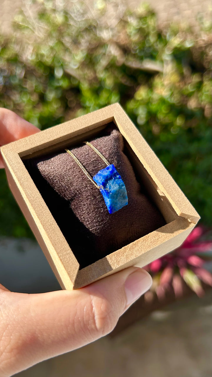 Lápis Lazuli - colar curto 40 cm (ouro 18k)