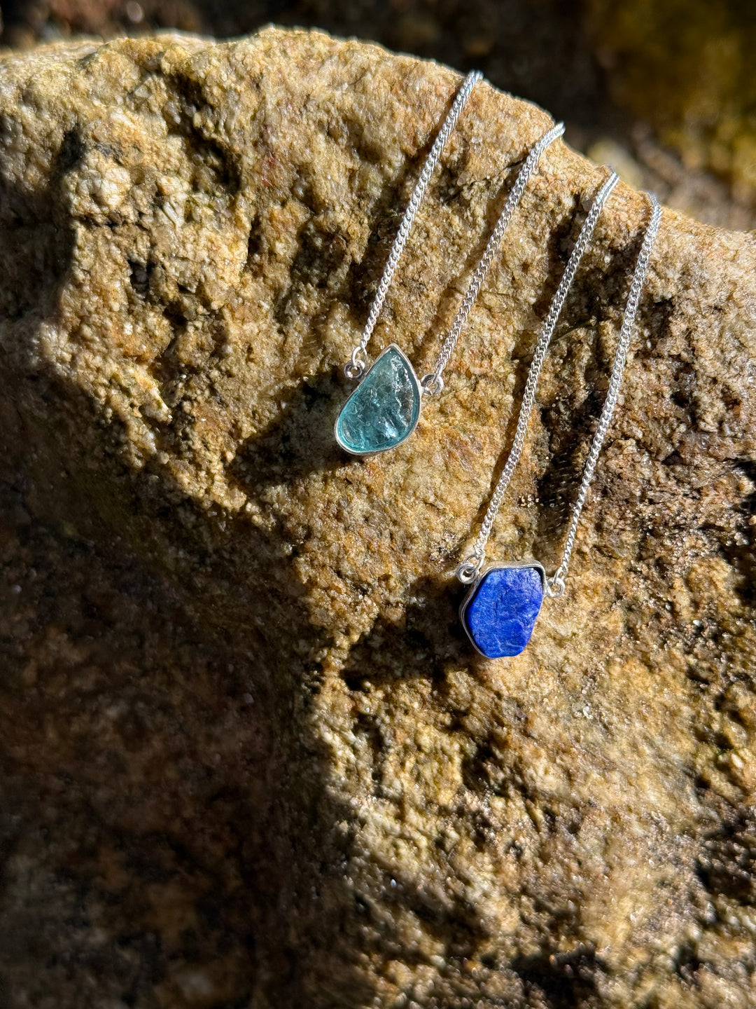 Apatita Africana e Lápis Lazuli - escapulário 70 cm (prata 925)