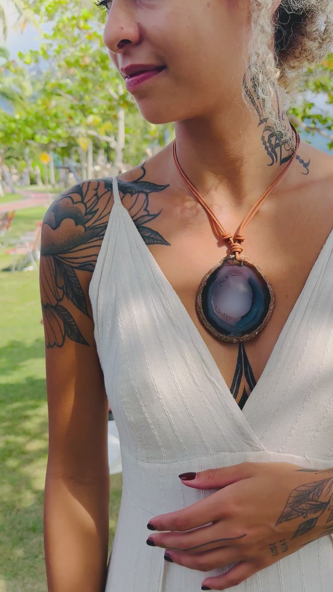 Ágata de Fogo - colar ajustável  (couro)